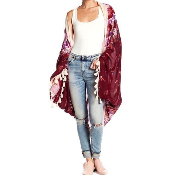 Sale! 🌺 Free People Floral Red, Ruby, Pink Floral Tassel Kimono, One Size - Picture 2 of 14